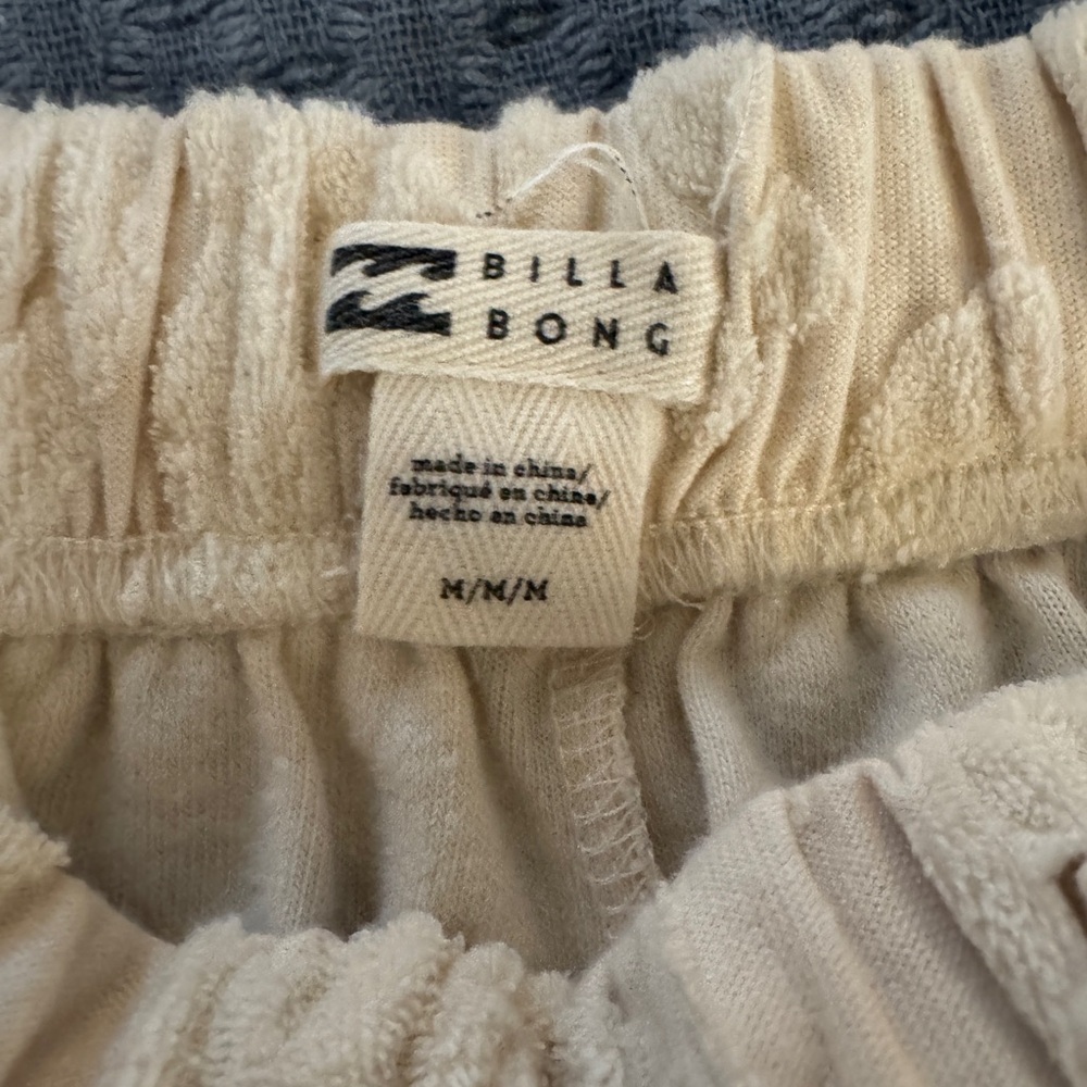 Women’s Cream Embossed Terry Shorts - Picture 4 of 8